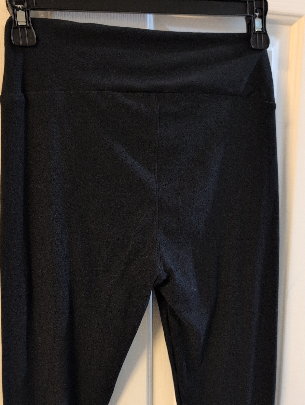 LuLaRoe Black Leggings - Picture 5 of 6